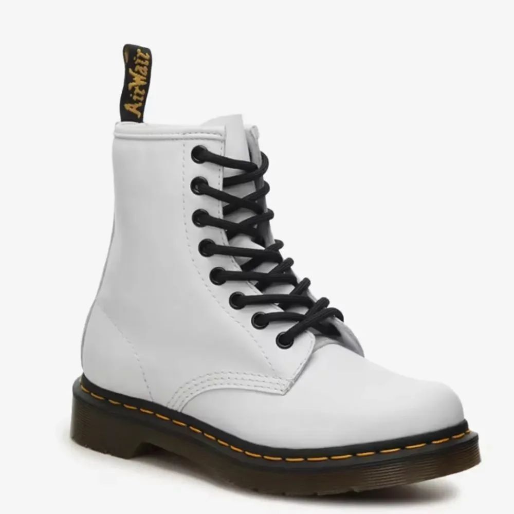 Dr. Martens 1460 Softy T Boots NWOT!